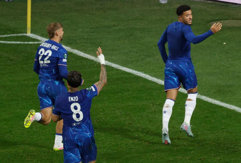 U22国足集训名单：蒯纪闻领衔，王钰栋在列，汪士钦落选