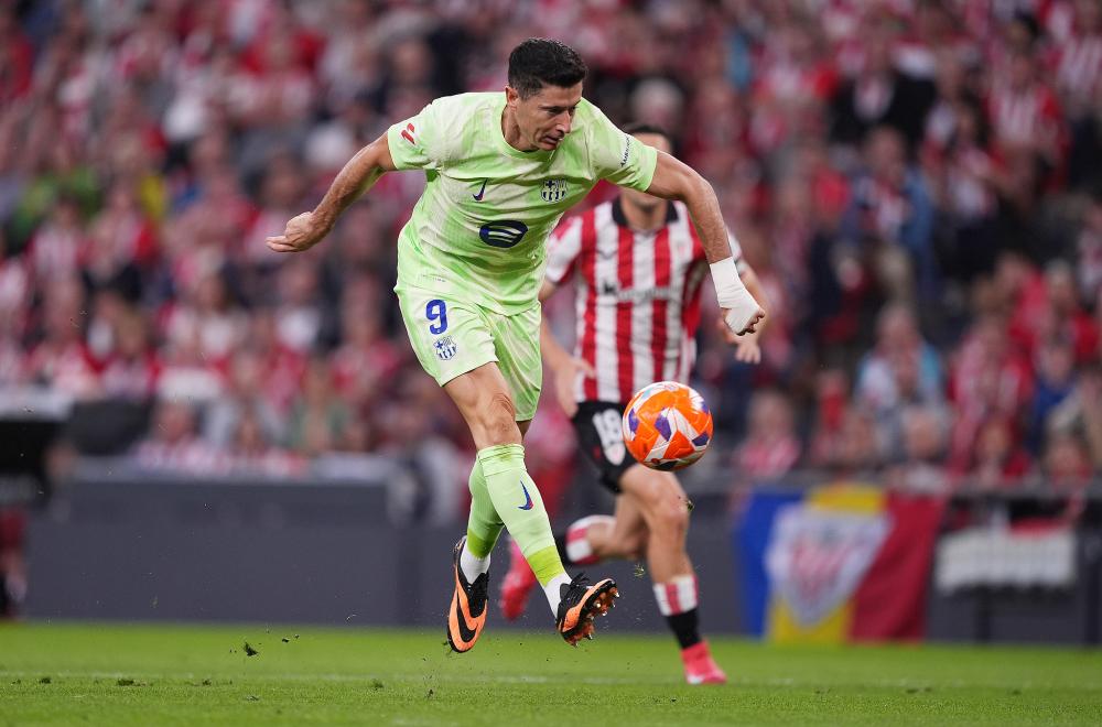 科贝尔：所有失球都是能避免的；阿德耶米的争议？他真是倒霉