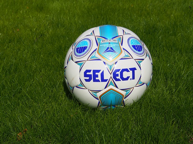 篮球NBA球员合约更新信息公开